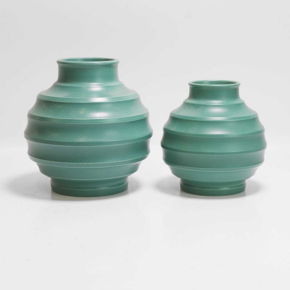 Keith Murray (New Zealander, 1892-1981) for Wedgwood Two globular vases (1 of 3)