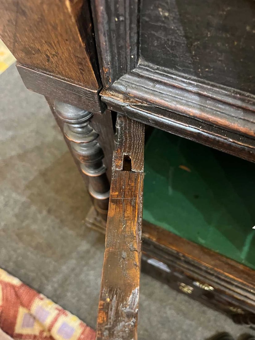 A James II oak cupboard Circa 1680 - 15