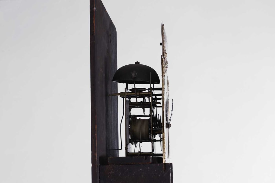 A George I walnut longcase clock Early 18th century - 2