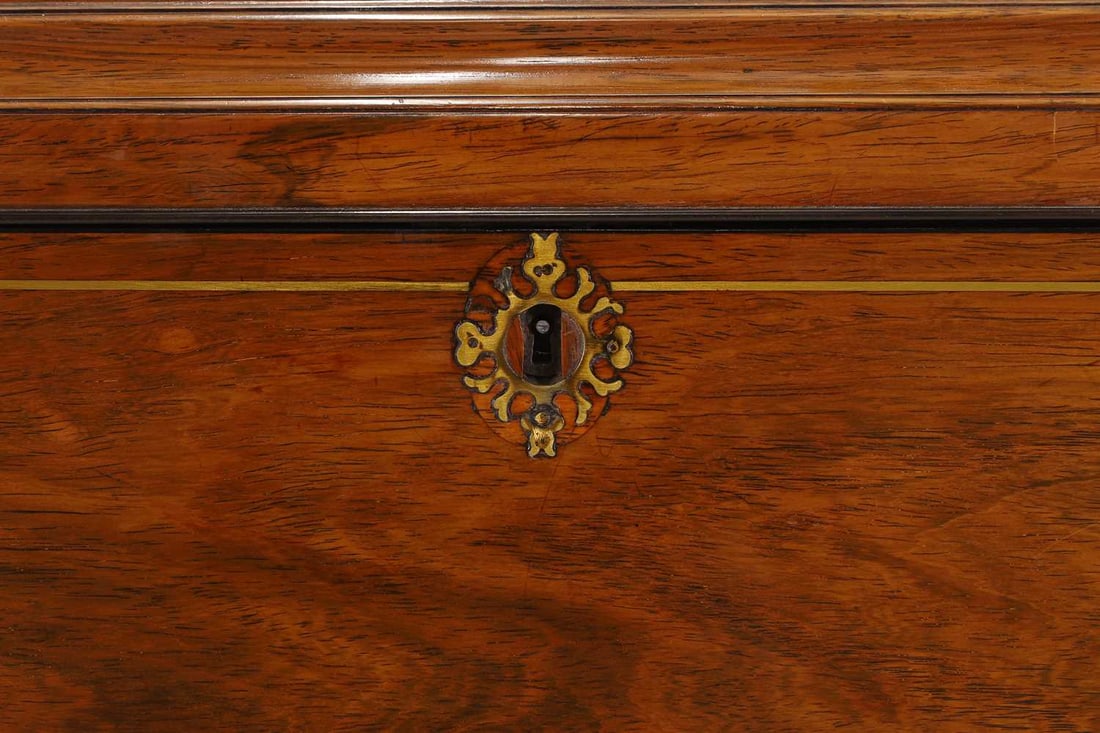 A Regency rosewood and cut-brass teapoy Circa 1820 - 3