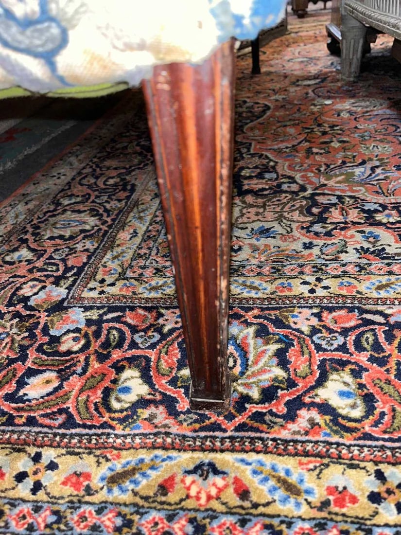 A George III-style mahogany settee, Late 19th century - 16