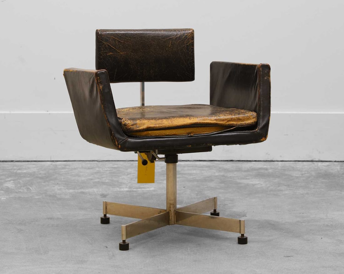 A Kevi desk chair, designed by Jørgen Rasmussen (1878-1964) for Fritz Hansen, (1 of 3)