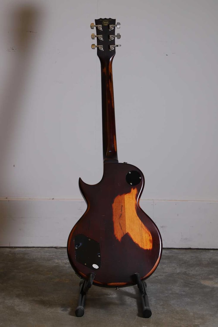 A Vintage V100 ICON Electric guitar Circa 21st century - 2