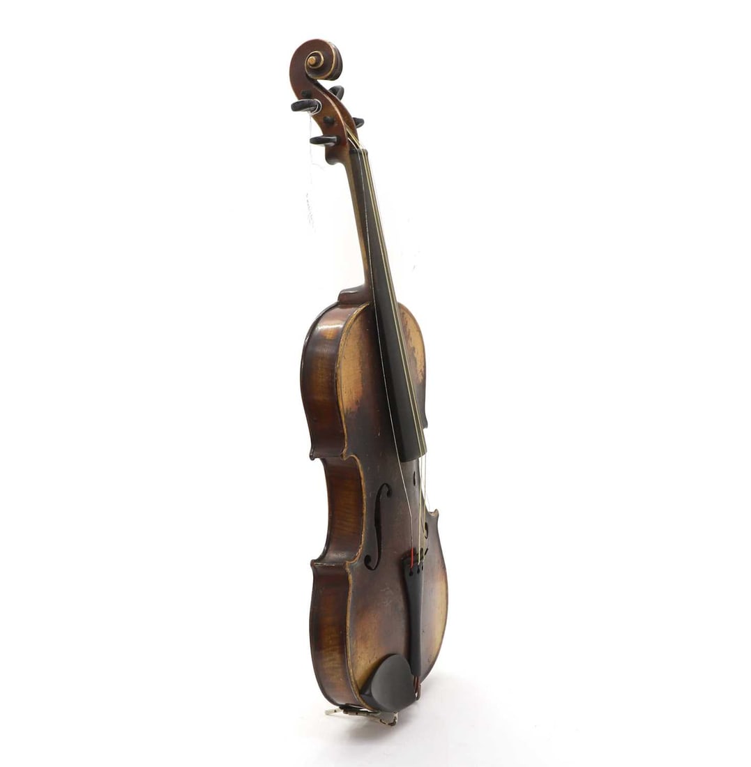 A Continental cased violin and bow Late 19th to early 20th century (1 of 6)