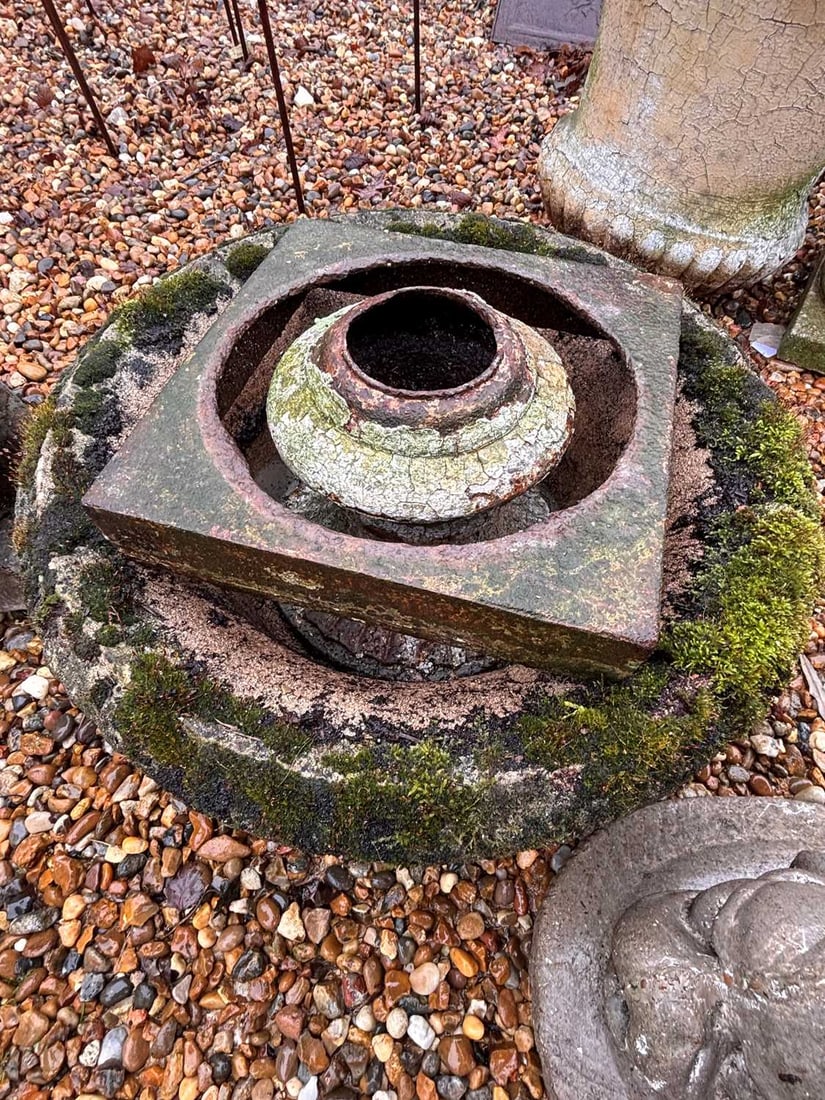 A pair of composite urns 20th century - 2