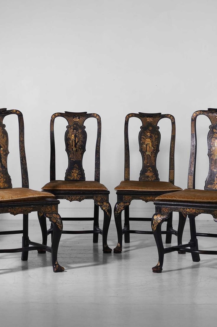 A matched set of six George II black and gilt-japanned dining chairs Second quarter of the 18th cent (1 of 6)