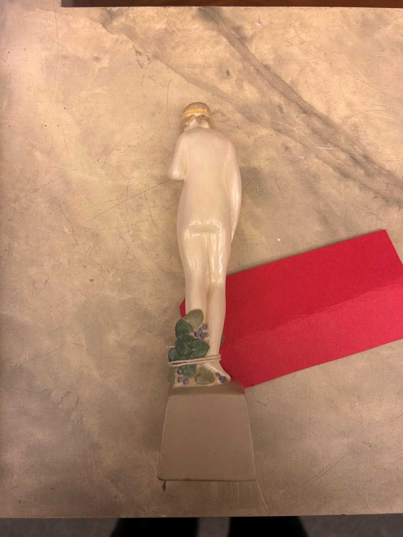 A Royal Worcester porcelain female nude figure Early 20th century - 14