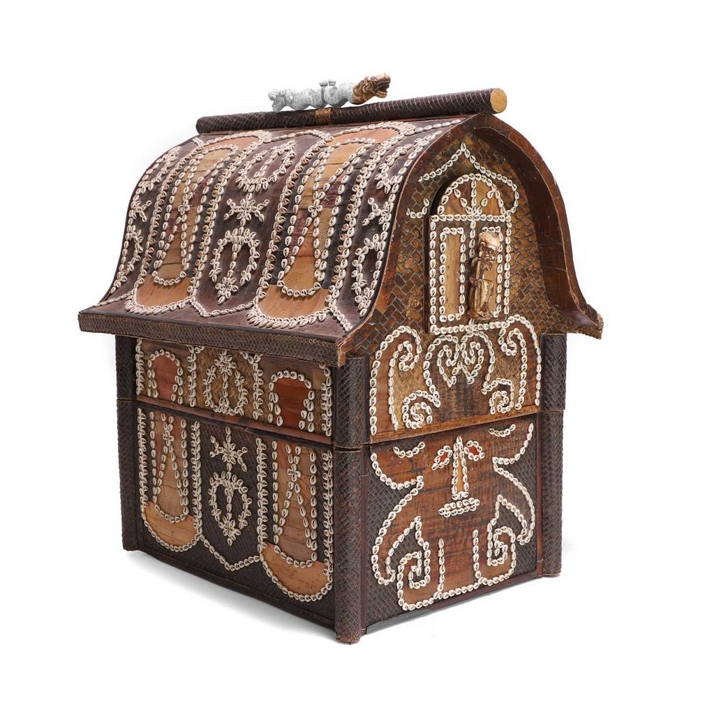 A palm leaf dowry chest, early 20th century, Lombok, Lesser Sunda Islands, (1 of 3)