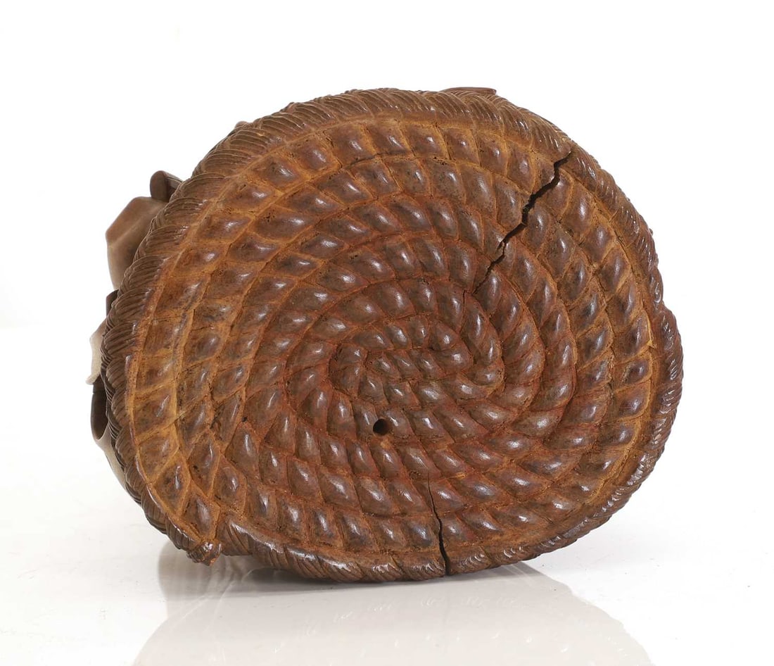 A Chinese wooden carving of an emaciated Buddhist monk, 20th century, - 4