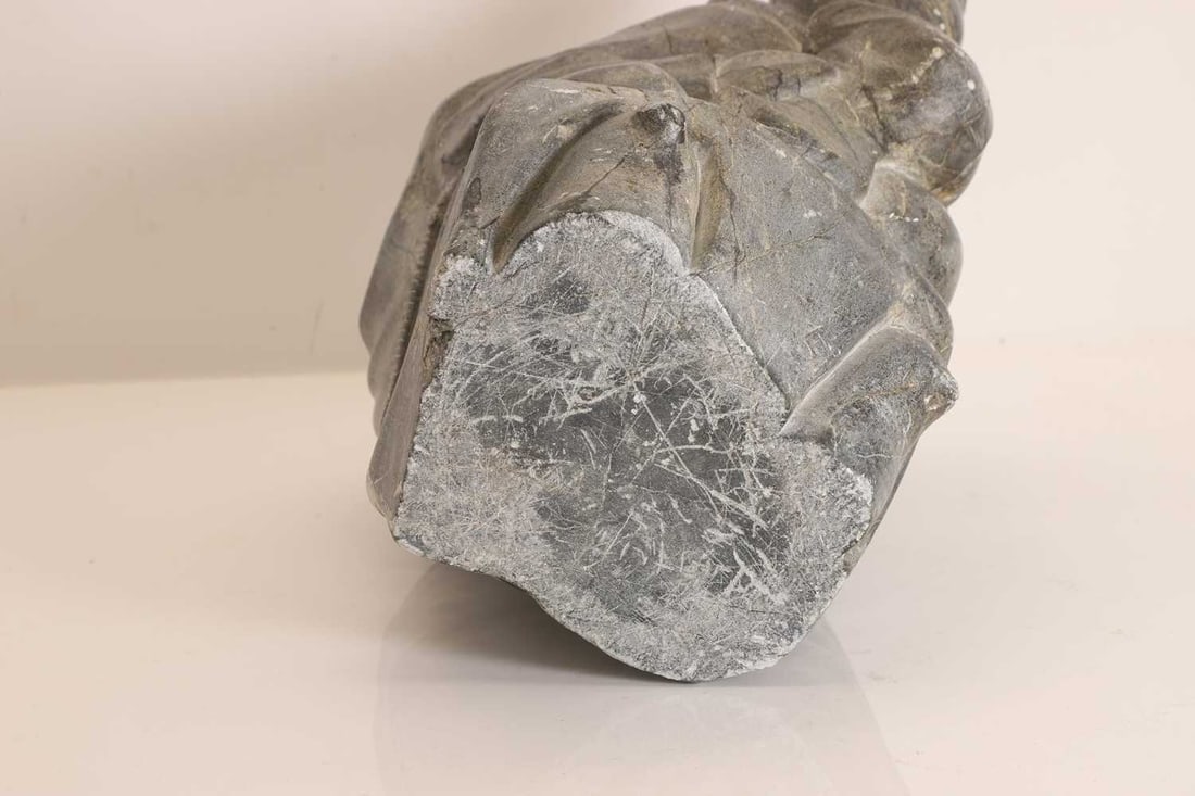 An Inuit carved serpentine figure, First half 20th century, Canadian - 8