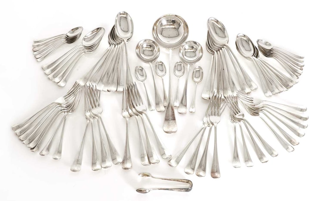 A collection of silver plated rat tail cutlery, (1 of 3)