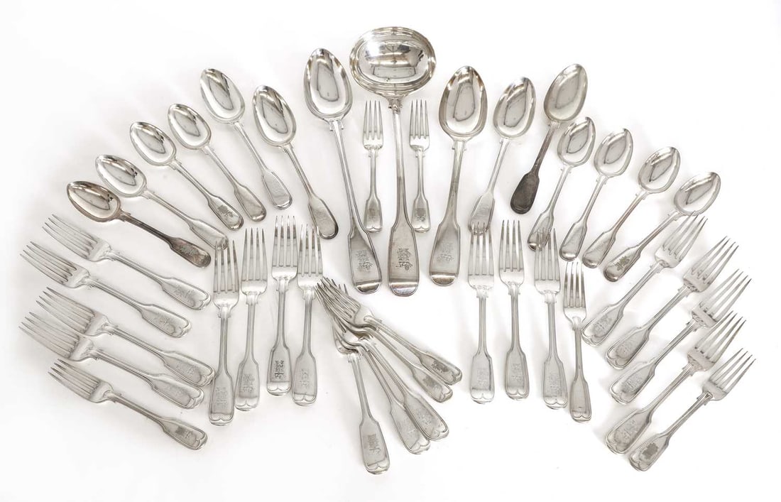 Four Victorian fiddle and thread pattern silver table spoons, by William Eaton and George Adams, Lon (1 of 4)