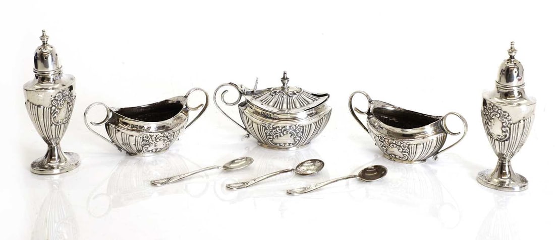 An Edwardian silver cruet set - 2