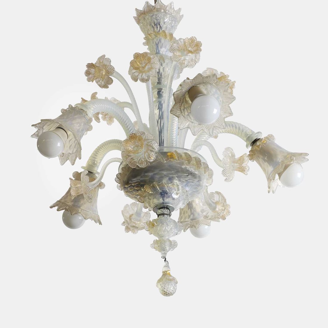 Murano A glass chandelier (1 of 3)