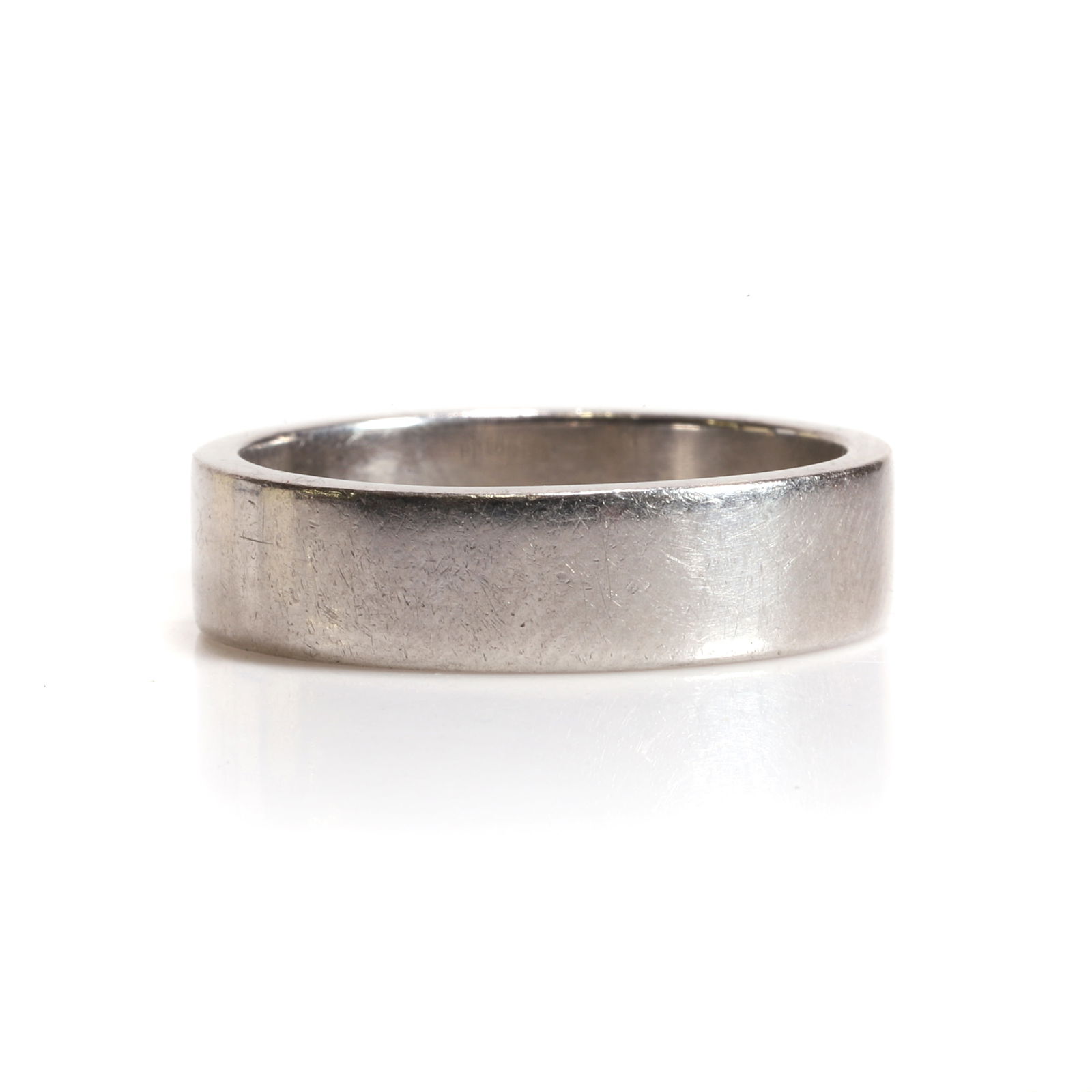 A palladium wedding ring, (1 of 2)