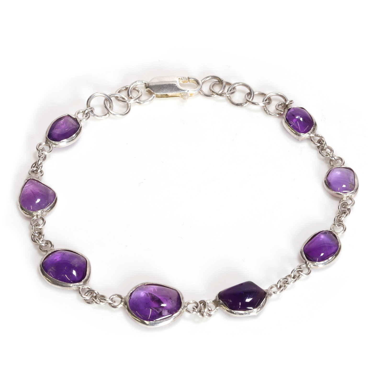 An amethyst bracelet, (1 of 1)