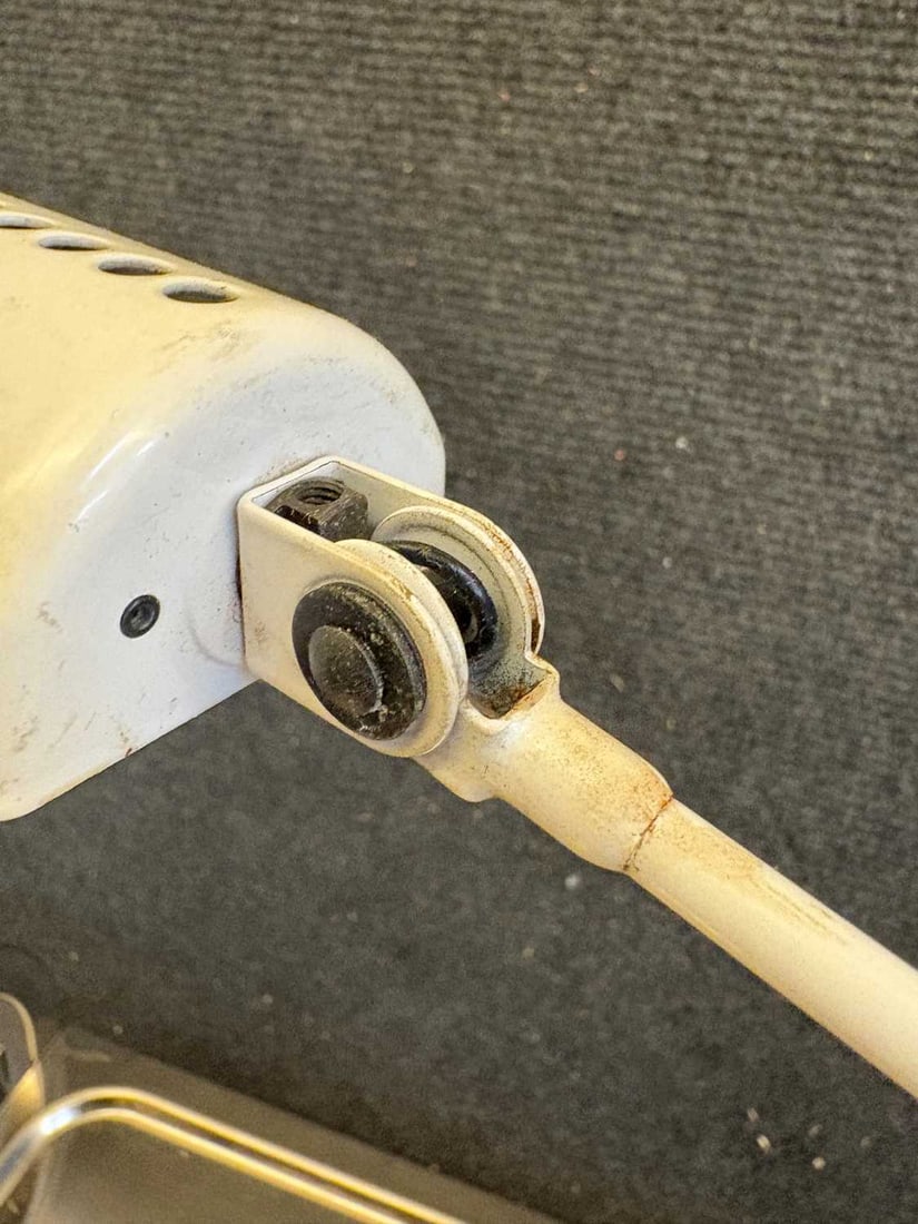 A Lumina 'Daphine' table lamp Circa 1970s - 11