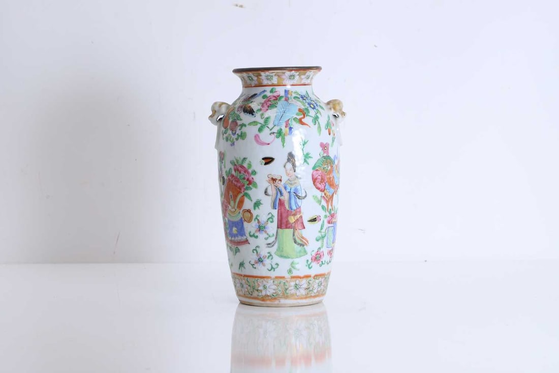 Chinese Canton vase, 20th century,: Chinese Canton vase, 20th century, decorated in the famille rose palette 10cm diameter, 23cm high