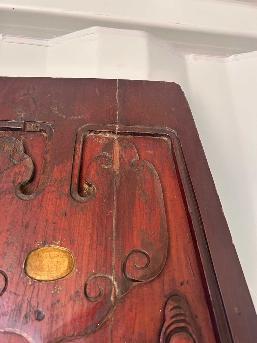 A Chinese carved and painted cornice panel, - 10