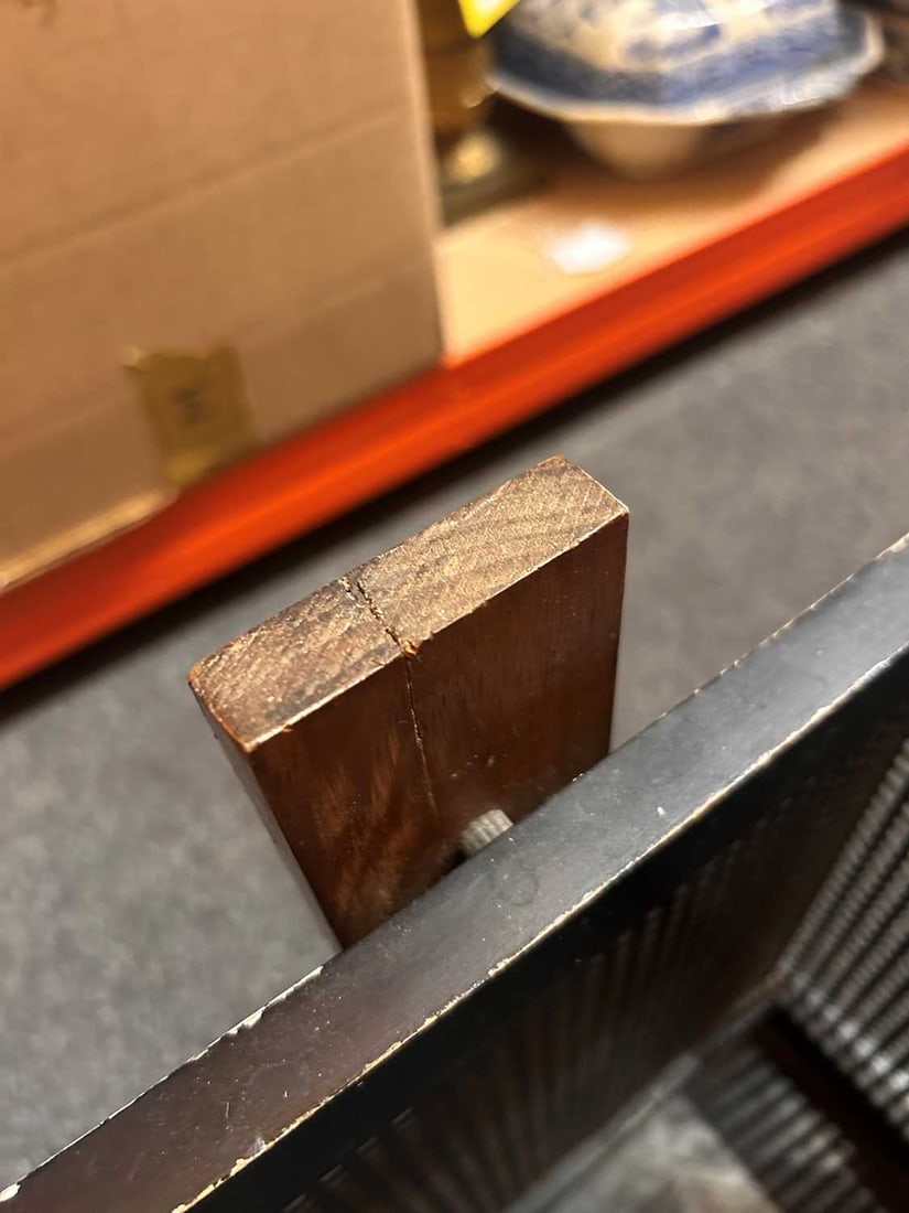 A wastepaper basket 21st century - 6