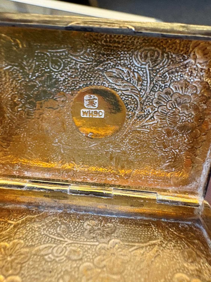 A group of assorted silver items, - 11