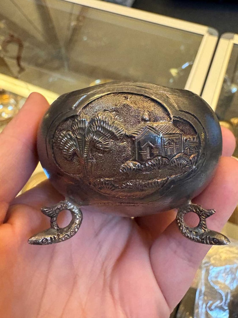 A group of assorted silver items, - 7