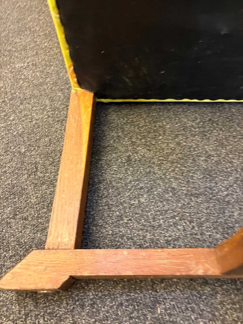 An Arts and Crafts oak library chair, c.1900, - 5