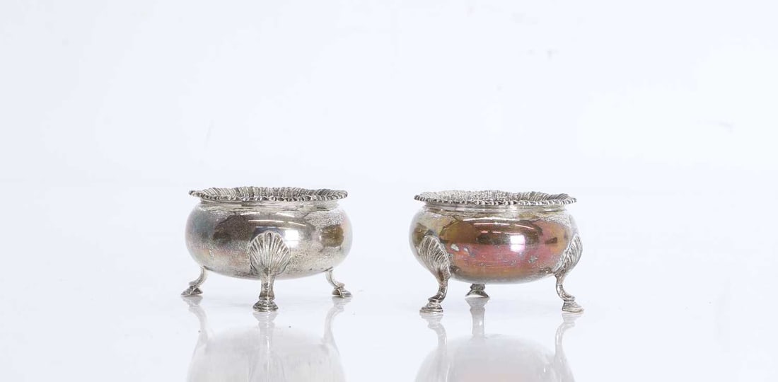 A pair of George III style salts, (1 of 1)