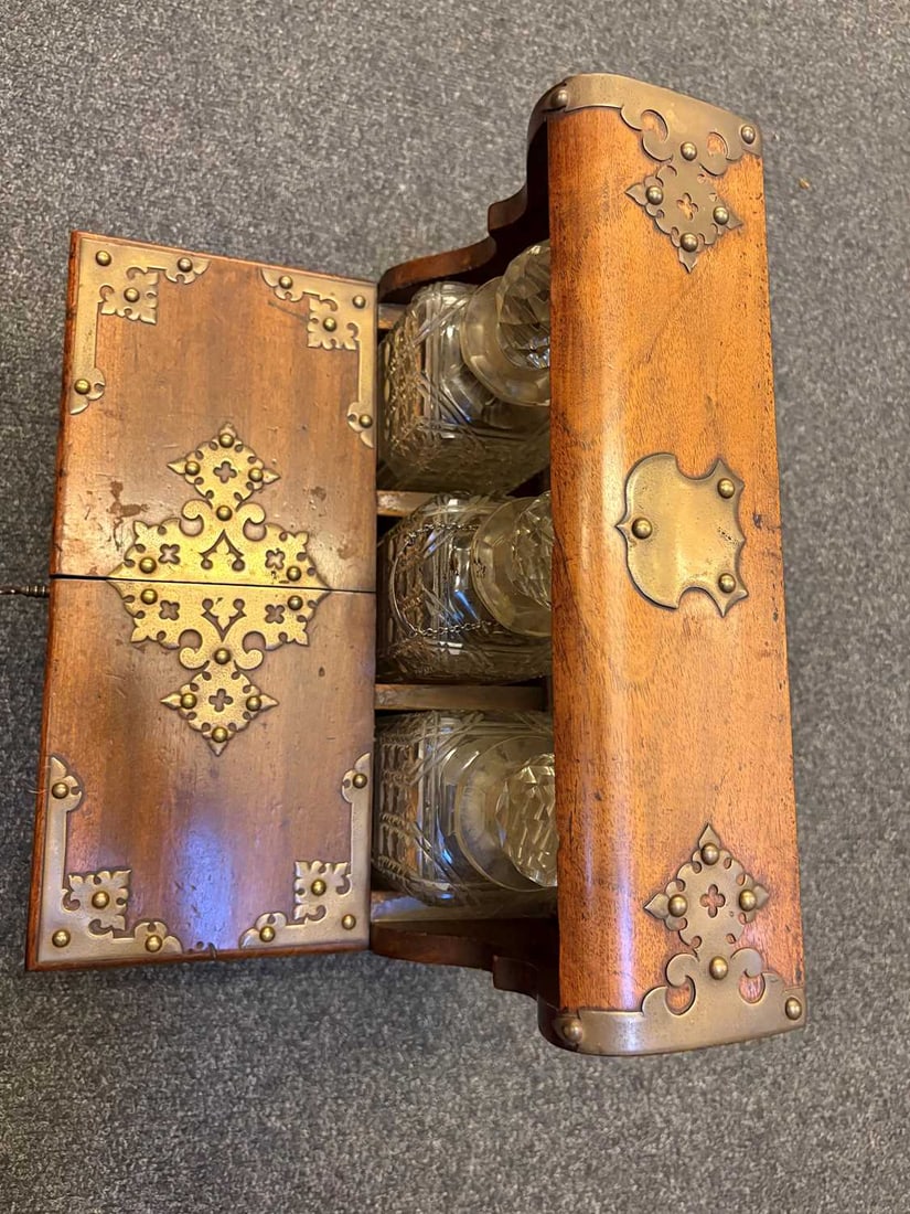 An oak travelling tantalus with games compartment early 20th century, - 4