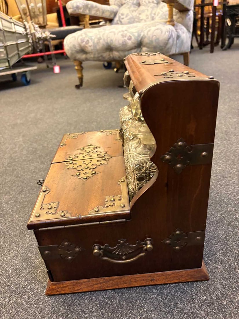 An oak travelling tantalus with games compartment early 20th century, - 5