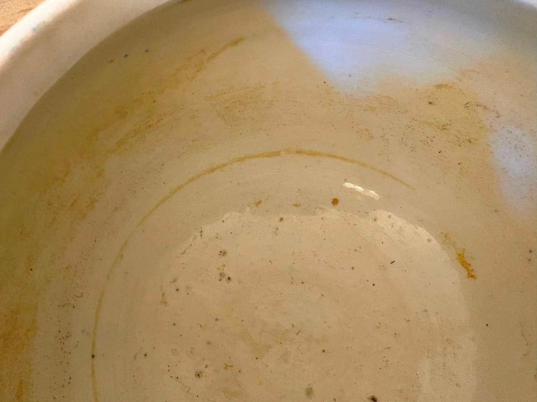 Four Japanese Imari jardinieres, 19th century, - 17