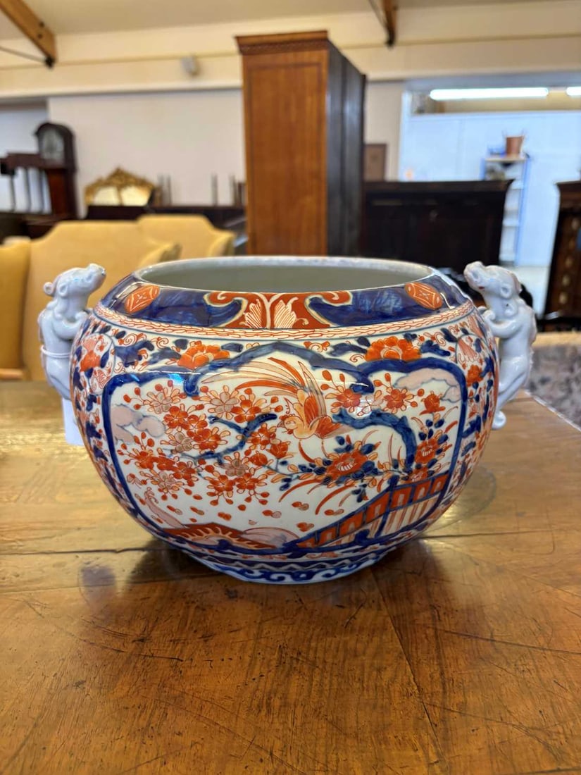 Four Japanese Imari jardinieres, 19th century, - 9