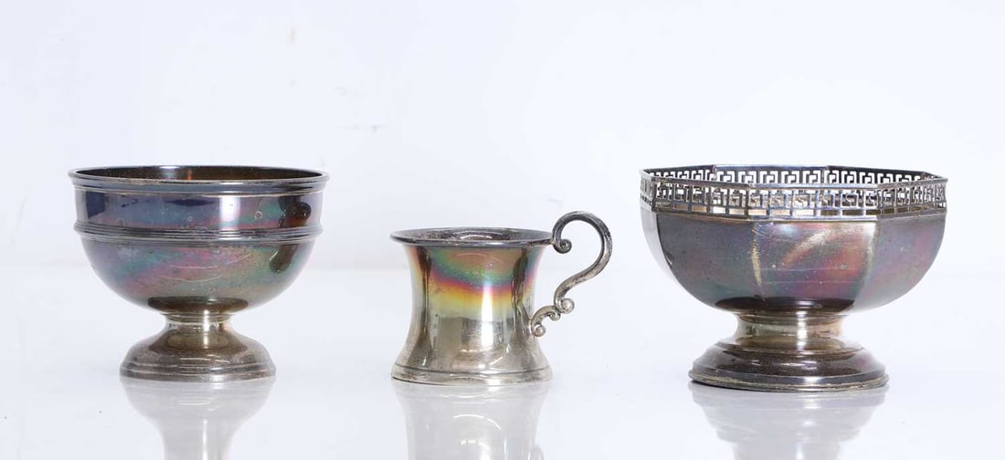 An Edwardian sugar bowl,: An Edwardian sugar bowl, London, 1909, with ribbed detail to the exterior, another octagonal sugar bowl, with pierced rim, and a Christening cup Edwardian bowl, 10.6cm diameter, 12.2ozt3