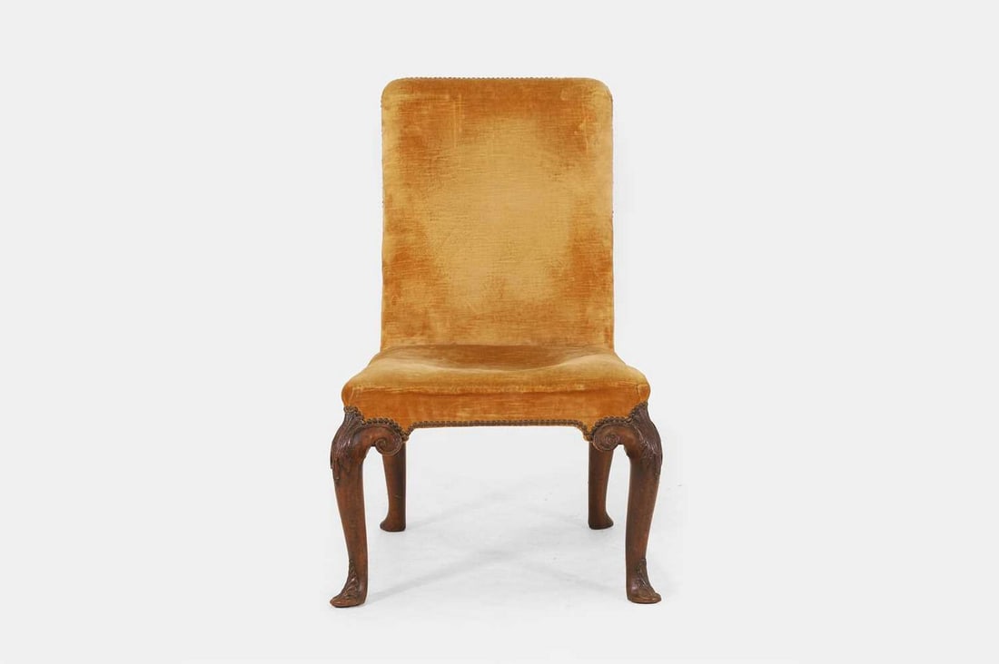 A George II walnut side chair, c.1730, (1 of 5)