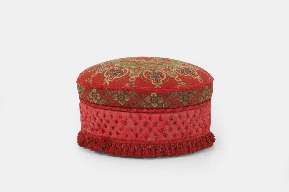 A Victorian-style upholstered ottoman, 20th century, (1 of 4)