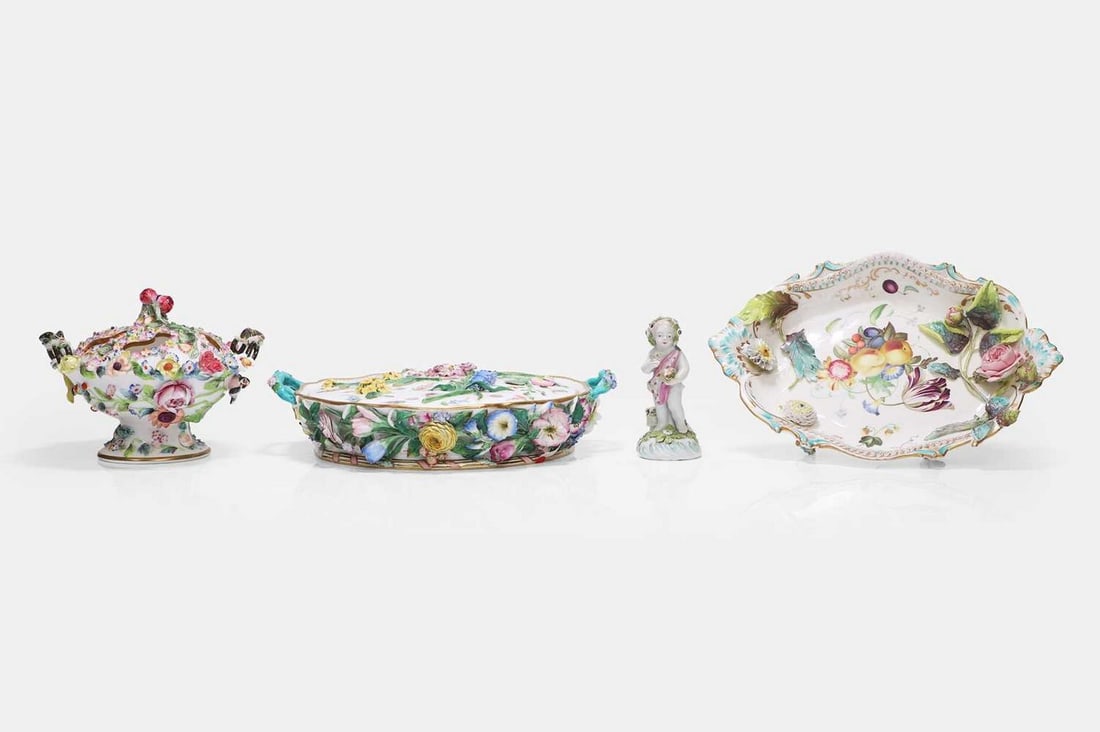A small group of floral porcelain pieces, 18th-19th century, (1 of 4)