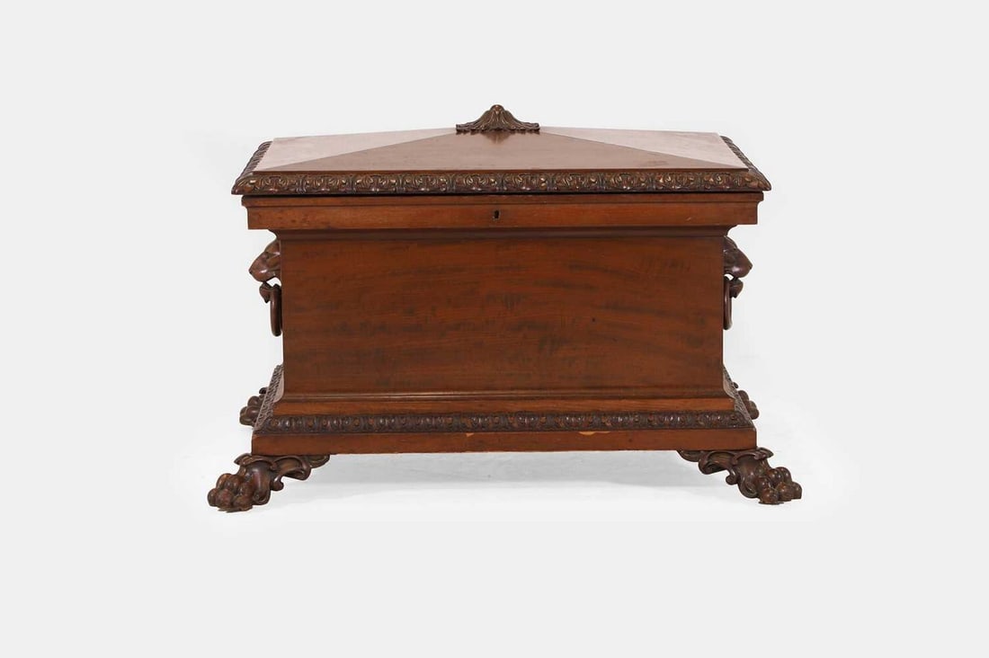 A William IV mahogany cellaret, c.1835, (1 of 4)