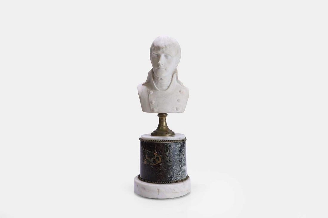 A biscuit porcelain bust of Napoleon as First Consul, 19th century, French, (1 of 3)