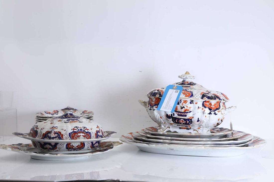 A Masons part dinner service, 19th to 20th century, - 2