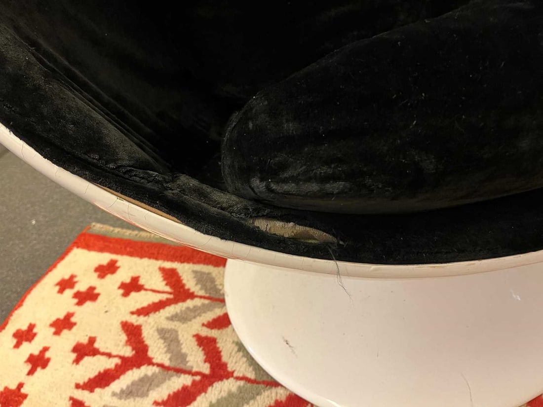 After Eero Aarnio, a pair of ball chairs, - 9