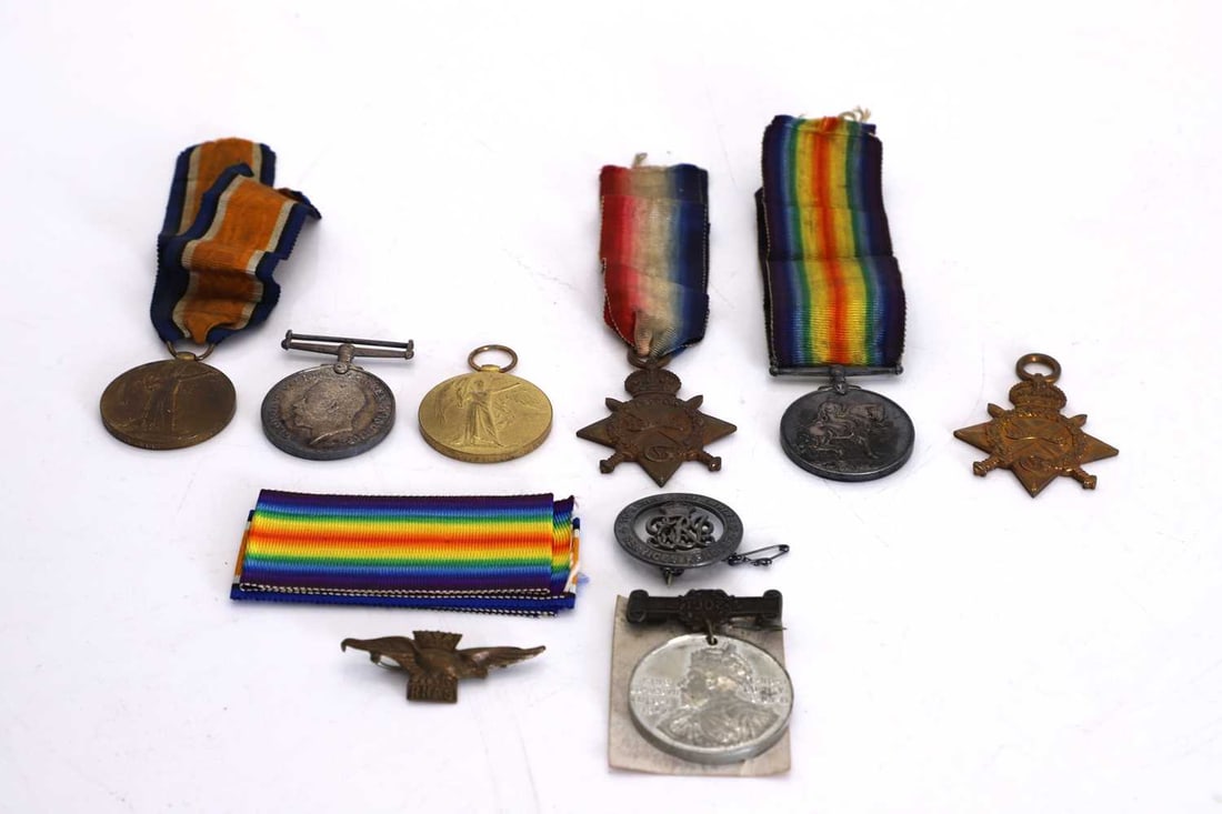 A collection of WW1 medals, - 3