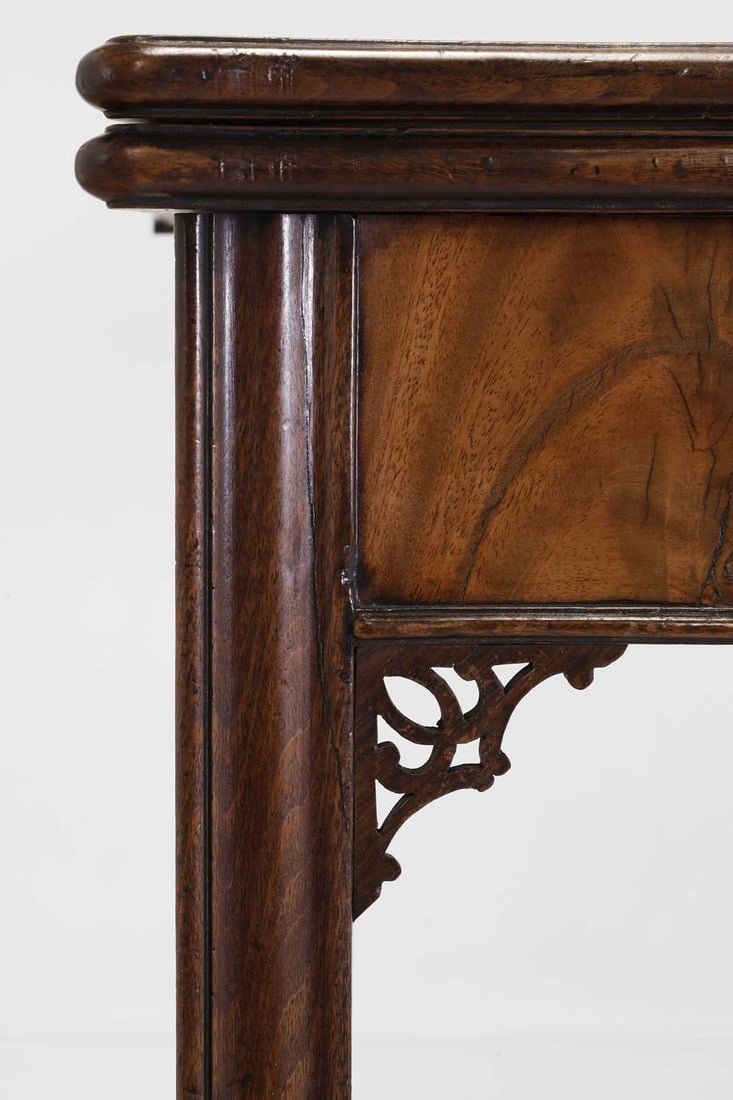 A George III mahogany serpentine tea table, circa 1760, - 2