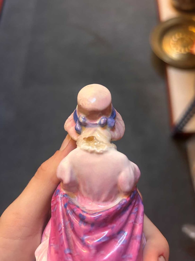 A collection of ten Royal Doulton figures, 20th century, - 18