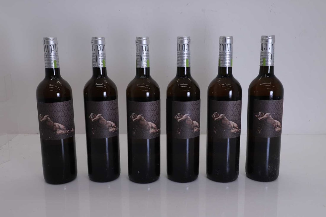 A selection of Spanish white wines, - 2