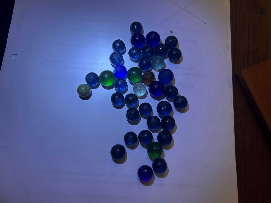 A games compendium, early 20th century, - 8