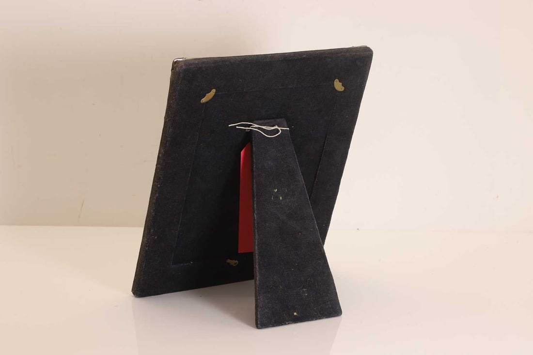 A silver Art Nouveau style picture frame, 20th century, - 4