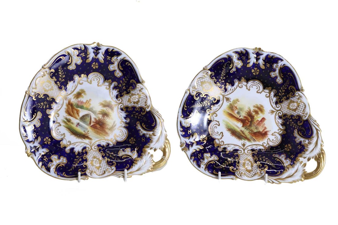 A pair of Coalport pan shaped side dishes, 19th century, - 2