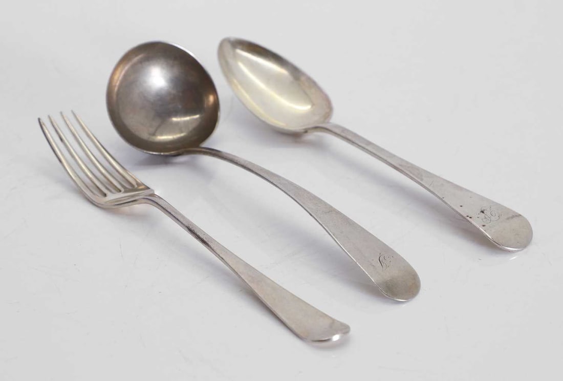 Five George III silver dessert spoons, (1 of 2)