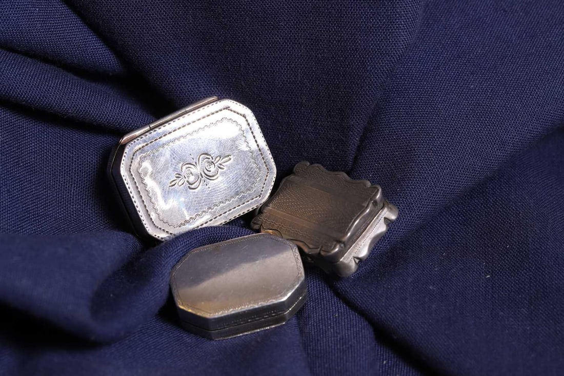 A group of three silver vinaigrettes, - 3