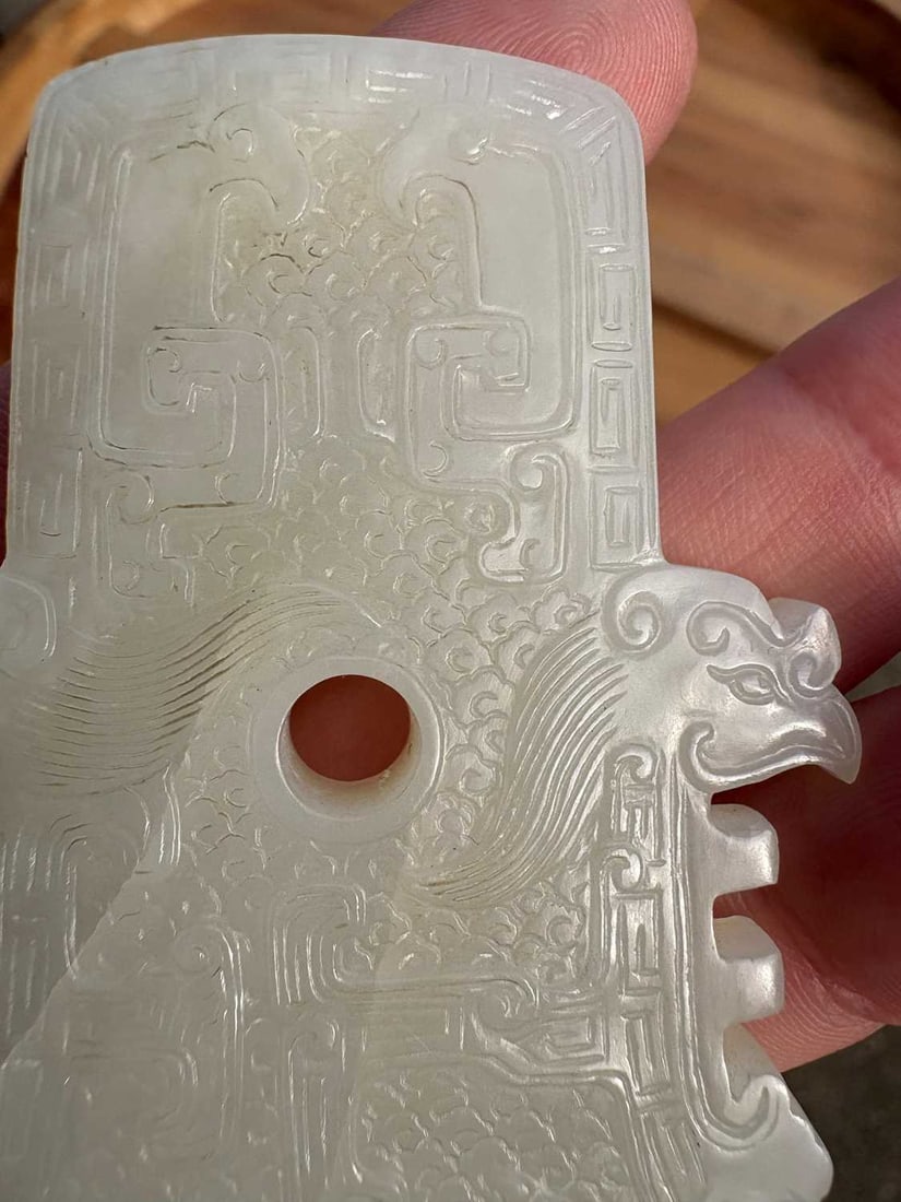 A Chinese jade plaque, possibly Qianlong (1736-1795), - 8